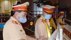 Vietnam kvůli vzrůstajícímu počtu infekcí nařídil dvoutýdenní uzávěru třetího...