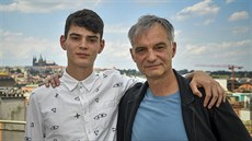 Josef Trojan se svým otcem Ivanem (Praha, 20. ervence 2020)