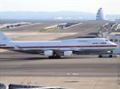 Boeing 747-47C na mezinárodním letiti v Tokiu, uivatel: Japonské letecké síly...