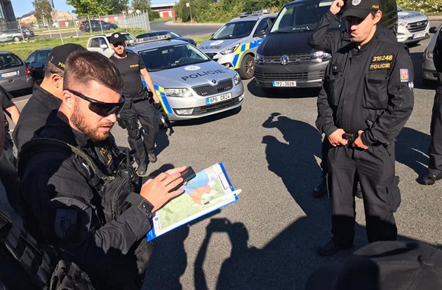 Desítky policist hledají ptasedmdesátiletého mue, který se nevrátil do...