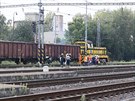 Hasii vyjeli k poáru vagon se devem na vlakovém nádraí v Hvvicích u...