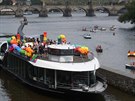 Vyzdobené lod na festivalu Prague Pride. (8. srpna 2020)