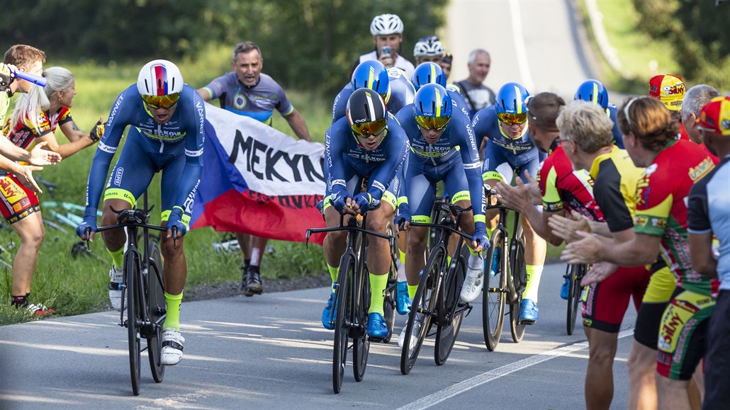 Tým Elkov Kasper zahájil Czech Cycling Tour čtvrtým místem v časovce