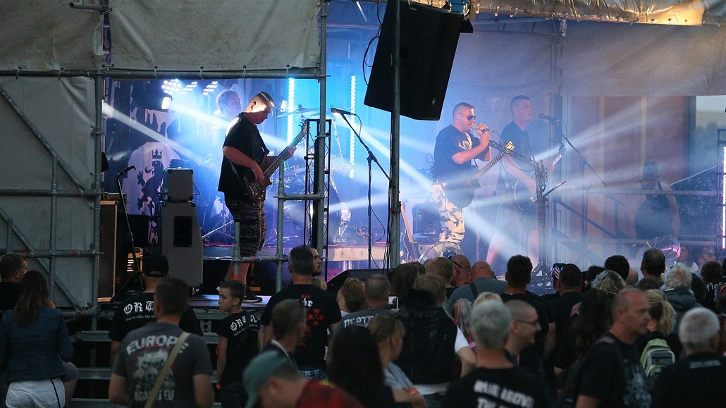 Koncert kapely Ortel v Mdnci v Kruných horách (8. 8. 2020)
