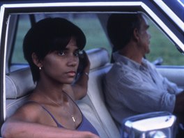 Ples p�í�er (2001)