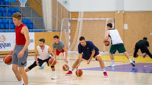 Basketbalisté Hradce Králové zahájili sezonu prvním tréninkem.