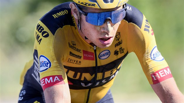 Belgick cyklista Wout van Aert na trati Strade Bianche.