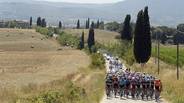 Momentka z cyklistickho zvodu Strade Bianche