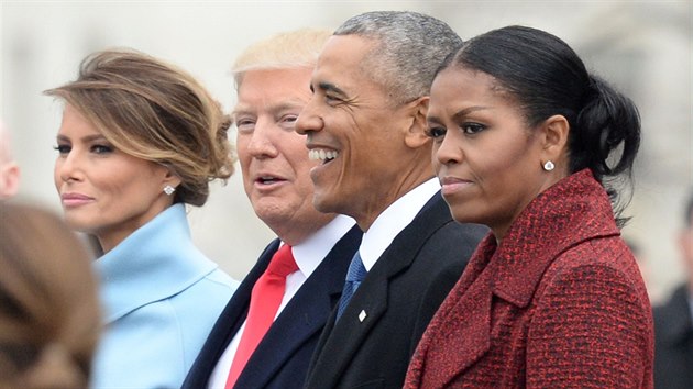 Melania Trumpová, Donald Trump, Barack Obama a Michelle Obamová (Washington, 20. ledna 2017)