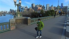 V australském Melbourne platí a do poloviny záí výjimený stav, který výrazn...