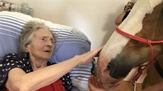 Obyvatele olomouckého domova pro seniory vetn lidí trpících Alzheimerovou...