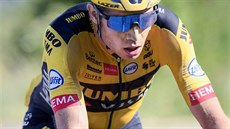 Belgický cyklista Wout van Aert na trati Strade Bianche.