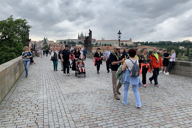 Turisté se sice do Prahy vrátili, ale eský statistický úad zaznamenal...