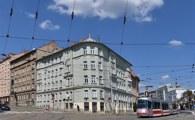 Bytů v Brně je k dispozici dost, kupců však málo. A ceny dál rostou