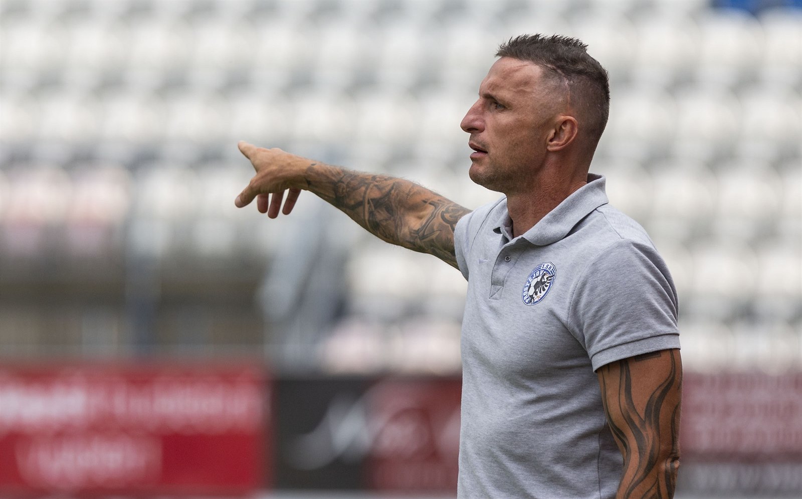 Dukla si už měla vybrat nového kouče. K poslednímu týmu ligy přijde Šustr