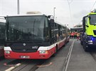 Dopravu v Radlick� ulici na Praze 5 v �ter� r�no zkomplikovala nehoda tramvaje...