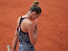Kristýna Plíková smutní po nepodaené výmn v semifinále Prague Open.