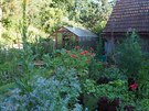 Pírodní zahrada Na Pehájku a její uitková ást se skleníkem 