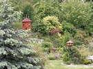 Pírodní zahrada Na Pehájku je domovem pro adu domácích zvíat. Krom vel i...