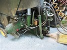 Sn�mek z nehody traktoru, kter�mu se na �umpersku ve �tvrtek 13. srpna 2020...