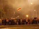 Lukaenko obhájil mandát. Lidé vyli do ulic