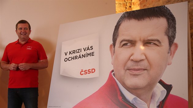 V krizi vás ochráníme, slibuje ČSSD ve svém ústředním sloganu před krajskými a senátními volbami. Volební heslo představil předseda strany Jan Hamáček.