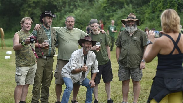 V�kendov�ho setk�n� u legend�rn� hospody se z��astnili i trampov� z T�eb��ska a Havl��kobrodska, ale i Prahy, Brna �i Sokolova.