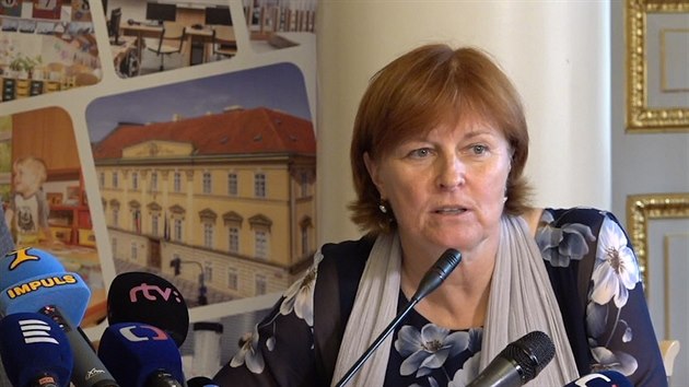 Hlavni hygienička ČR Jarmila Rážová na tiskové konferenci