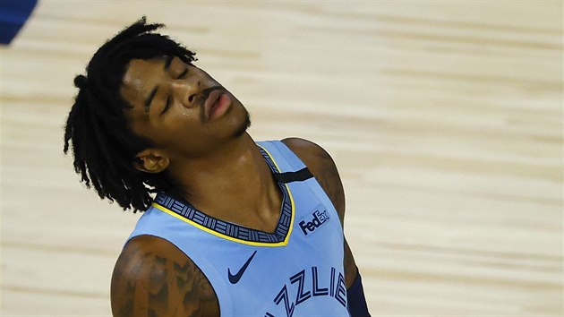 Ja Morant z Memphisu je zklaman z vsledku zpasu s Portlandem.