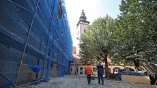 Rekonstrukce tel�ského zámku se koná za �áste�ného provozu. P�ístupná je ale...