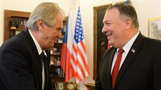 Prezident Milo Zeman se v Praze setkal s americkým ministrem zahranií Mikem...