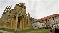 Klá�ter benediktin� v Kladrubech na Tachovsku prochází dal�í rekonstrukcí. Za...