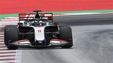 Romain Grosjean z Haasu ve Velké ceně Španělska F1.