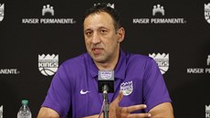 Vlade Divac jako generální manaer Sacramento Kings