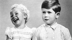 Princezna Anna a princ Charles na zámku Balmoral (14. listopadu 1952)
