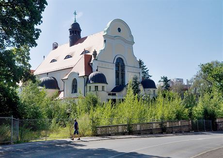 Dungli pipomíná v Liberci napíklad okolí kostela sv. Máí Magdalény v...