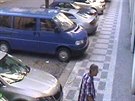 Policist� p�traj� po mu�i, kter� okradl seniorku z Buben�e