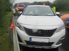 �idi�ka hyundai nedala p�i vyj�d�n� ze staveni�t� p�ednost fabii, po jejich...