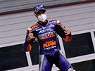 Miguel Oliveira z KTM se raduje po svm premirovm vtzstv v zvod MotoGP,...