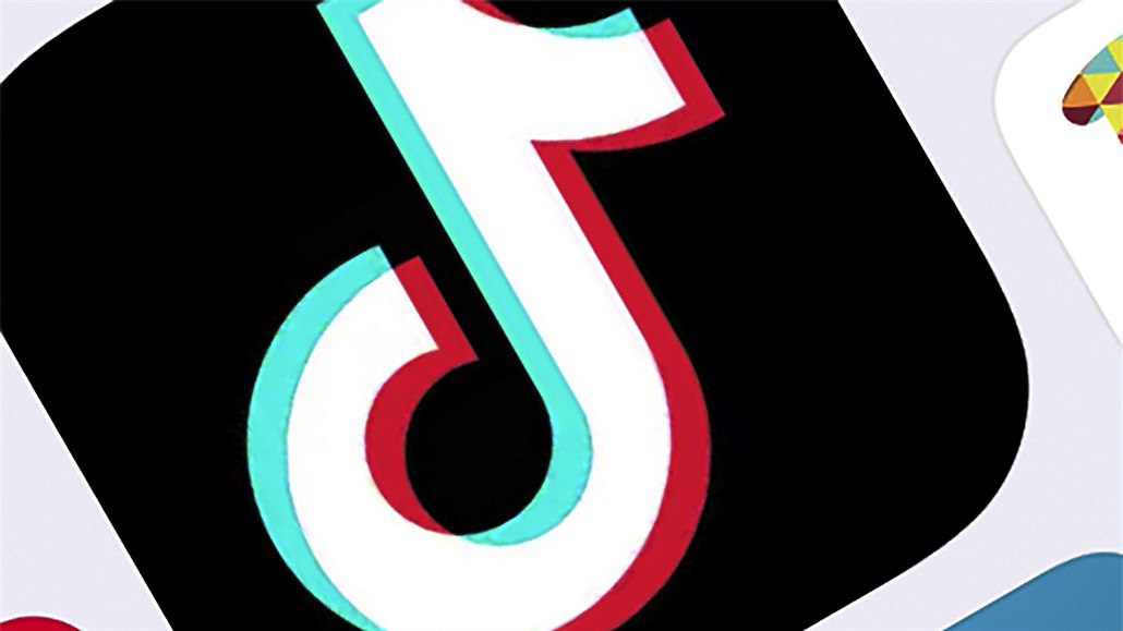Nejžhavější TikTok trendy roku 2020: Osvěta i palačinkové cereálie