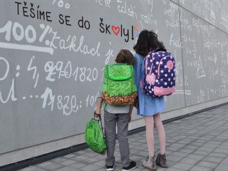 Zpátky do �koly se slevou ve Sparkys