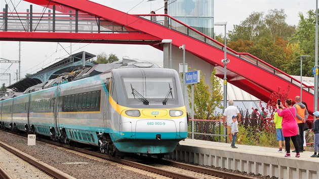 Pendolino dnes pijelo v rmci prezentan jzdy na karlovarsk horn ndra. (29. srpna 2020)