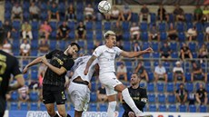  Úto�ník Jan Kliment je ve Slovácku necelý rok. A po nedávném prodlou�ení smlouvy z�stane nejmén� do léta. 