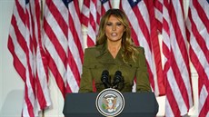 Americká první dáma Melania Trumpová mla v Rové zahrad Bílého domu projev u...