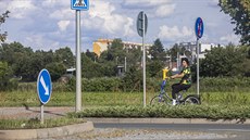 Hradecká radnice uvauje zastavt volnou louku u zóny Kaufland bytovými domy...