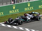 Britský pilot stáje Mercedes Lewis Hamilton vítzí ve Velké cen Belgie.