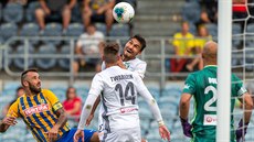 Zleva Jan �ídek z Opavy, Filip Twardzik z Karviné, Michal Papadopulos z Karviné...