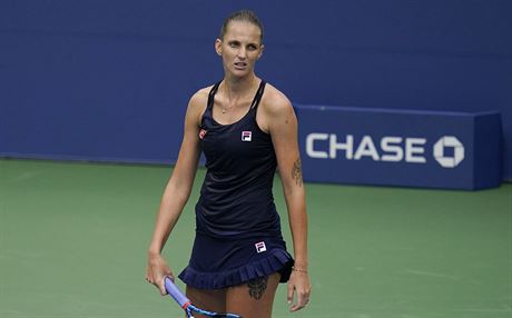 Karolína Plíková v zápase druhého kola na US Open nevypadá spokojen.