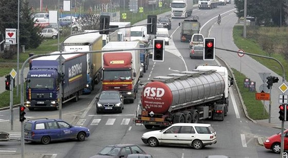 Policie vidí kamiony radji v centru msta. Ilustraní snímek