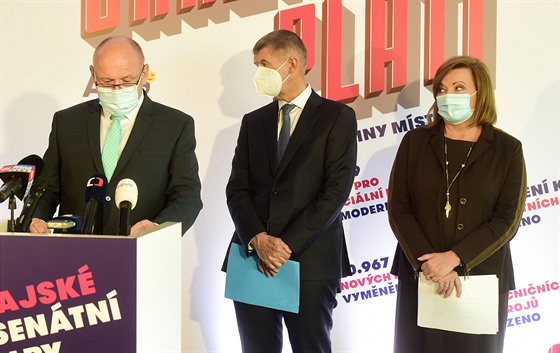 Hejtman Olomouckého kraje Ladislav Okle�t�k hovo�í 3. zá�í 2020 v Olomouci na...